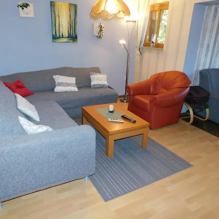 Апартаменты Krenzer Ehrenberg (Hessen)